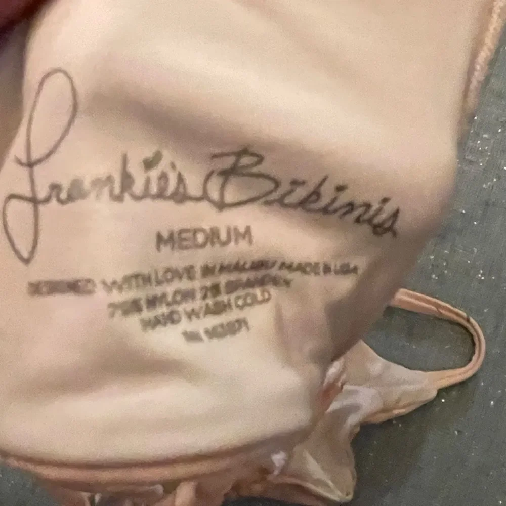 Frankie's Bikinis‎ Underwire Bikini Top